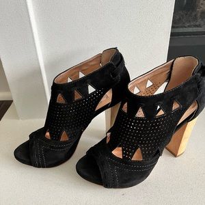 Belle by Sigerson Morrison black suede ankle booties.